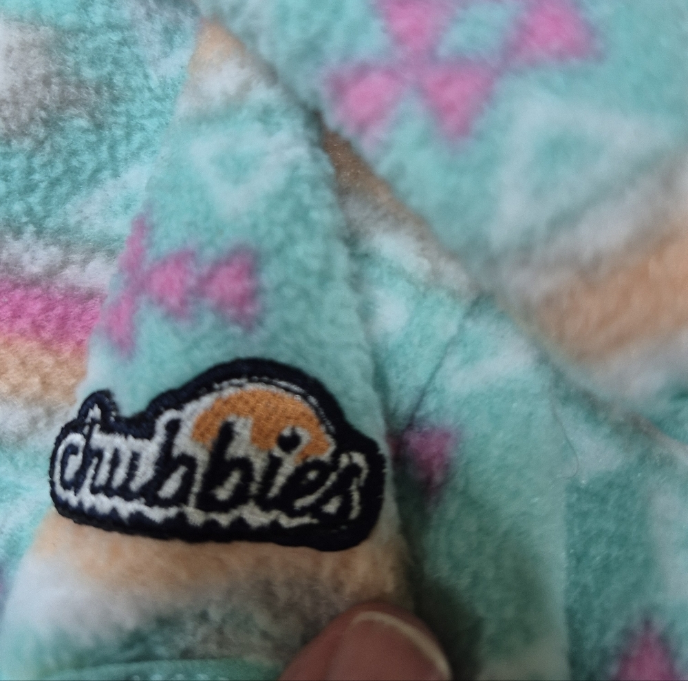 Chubbies Colorful Patterned Pullover - Picture 8 of 8